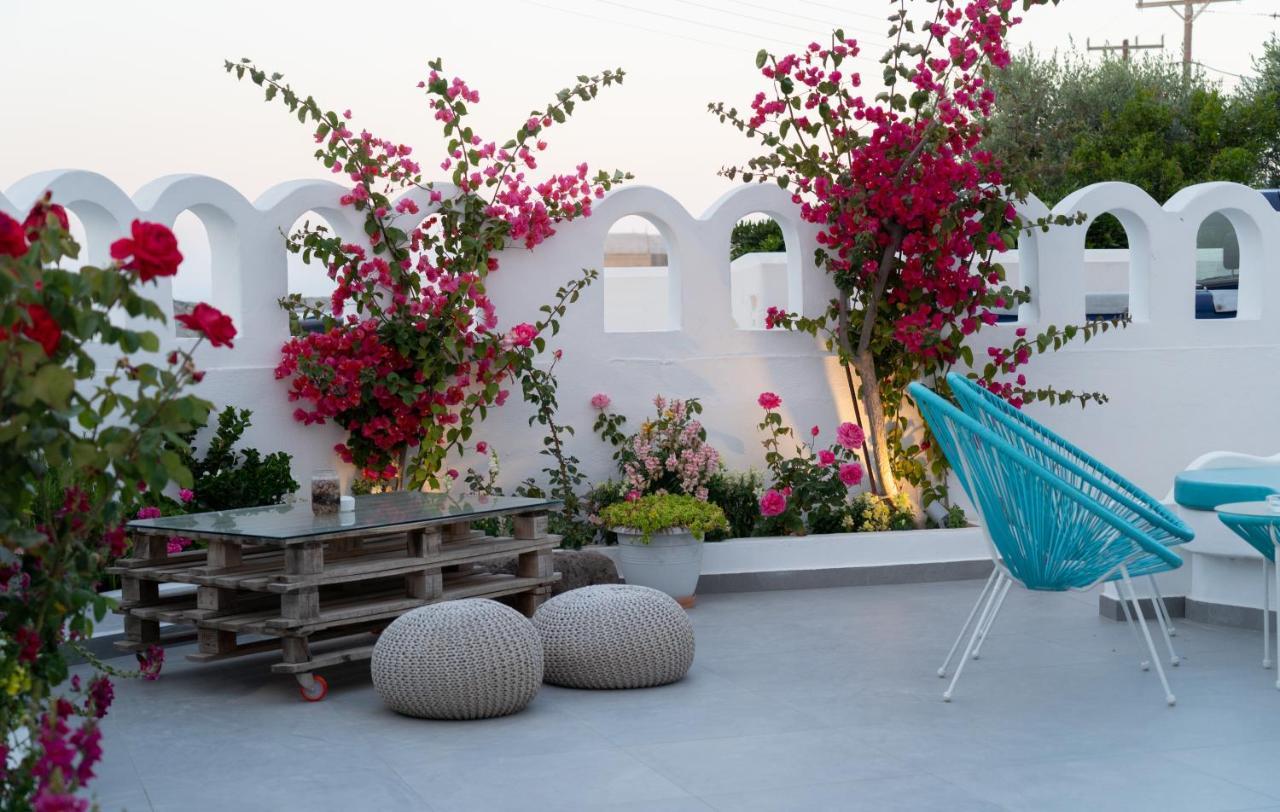 Anna'S Otel Karterados  Dış mekan fotoğraf