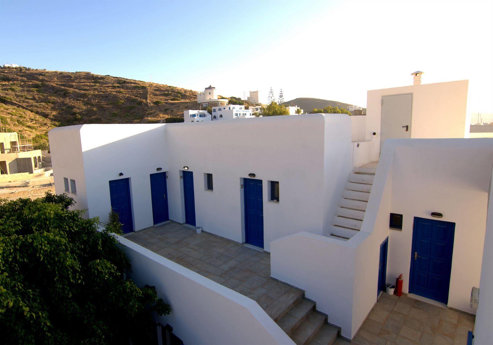 Anna'S Otel Karterados  Dış mekan fotoğraf