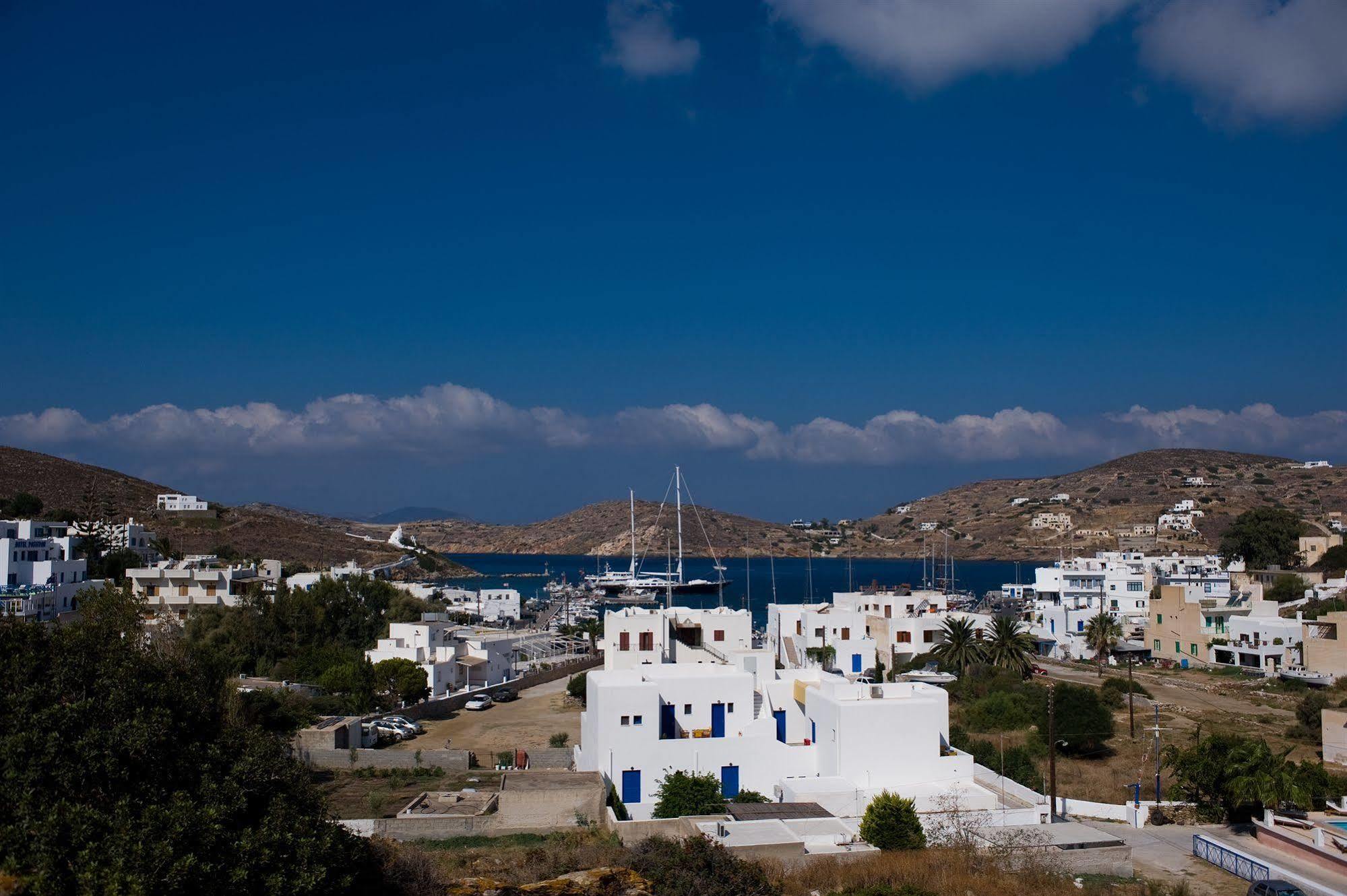 Anna'S Otel Karterados  Dış mekan fotoğraf